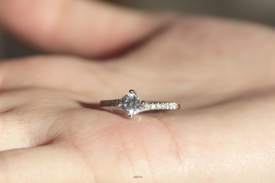 how to clean 1 carat diamond ring